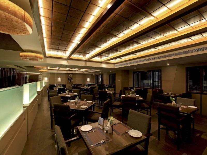 Goutham Grand Hotel - Tenali Vijayawāda Buitenkant foto